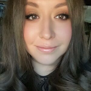 Meet your Posher, Vicky